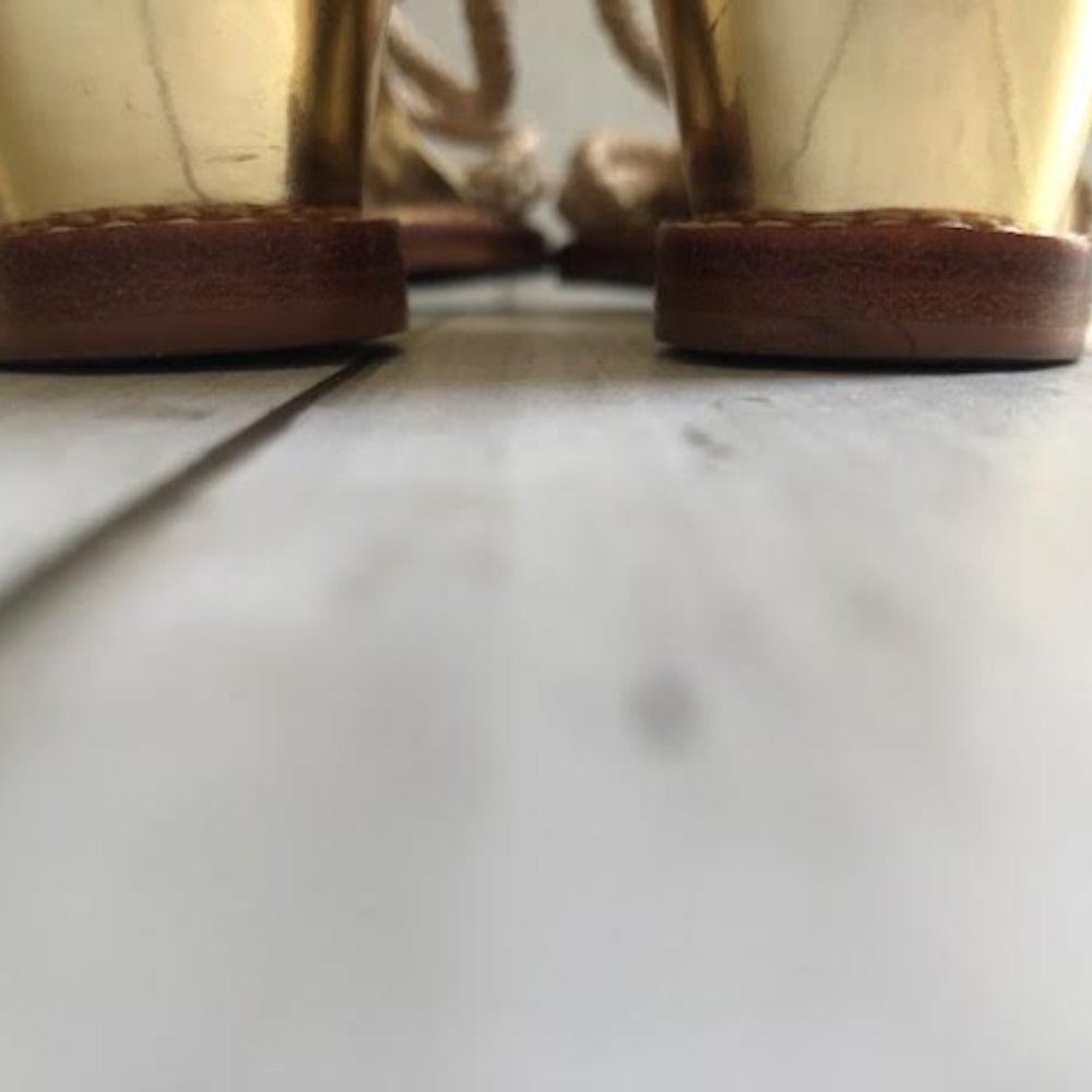 COLE HAAN GOLD ANKLE WEDGE SZ. 8B - Picture 9 of 11